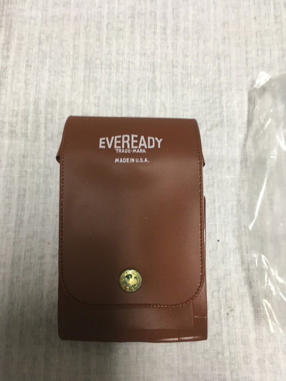 Vintage Eveready plastic battery pack collectible